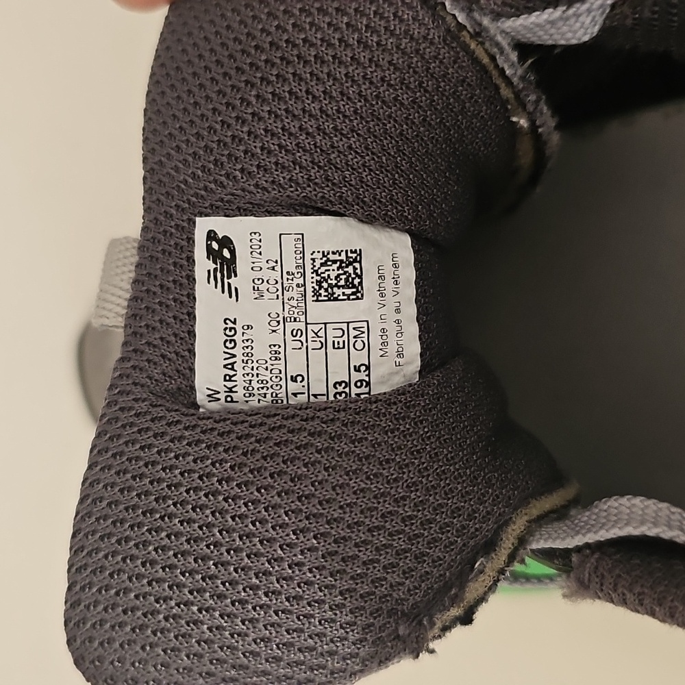 New Balance Rave Run v2 Sneakers Sz 1.5 Green/Grey - Picture 9 of 9